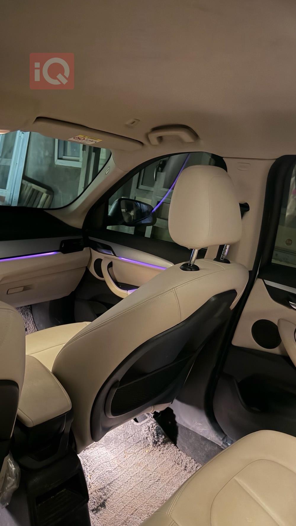 بي ام دبليو X1